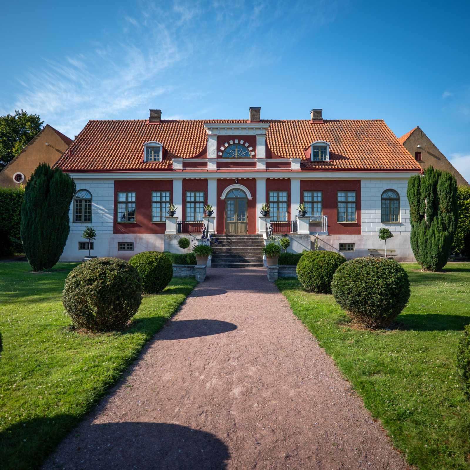 Luxury villa surrounded by beautiful scenery
