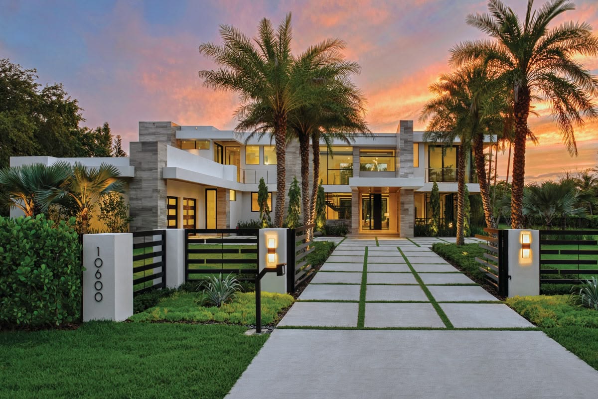 Modern private vacation home in Goa